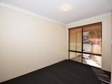 Cozy 12 Hay Road, Byford, WA 6122