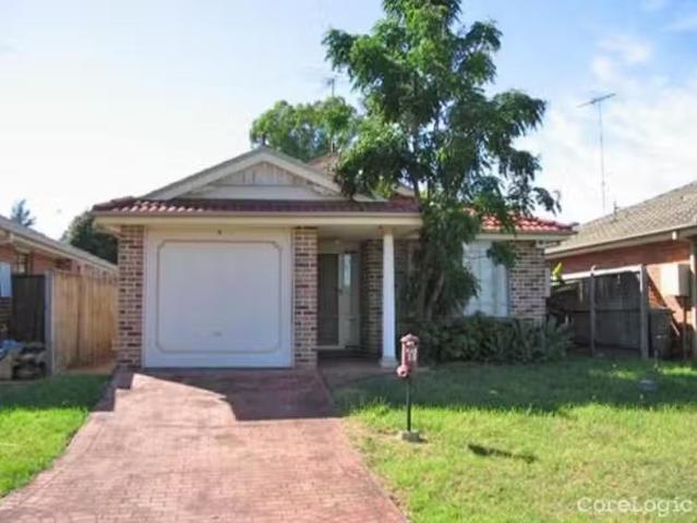 Charming 12 Plum Gardens, Glenwood NSW 2768