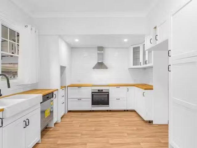 Unique 12 Stanley Street, Gympie, QLD 4570