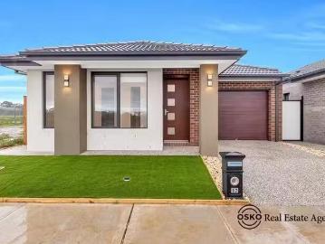 Charming 12 Steer Street, Werribee, VIC 3030