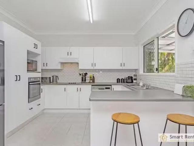Just in! 12 Sandstone Drive, Kirwan, QLD 4817