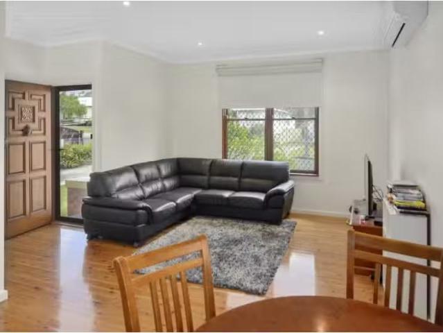 Rental! 12 Wilson Avenue, Nowra House for rent Listed by Chri.
