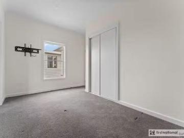 Cheap 12A Henderson Street, West Bathurst, NSW 2795