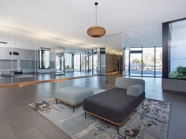 Nice 1307/7 Magdalene Terrace, WOLLI CREEK Apartment for rent.