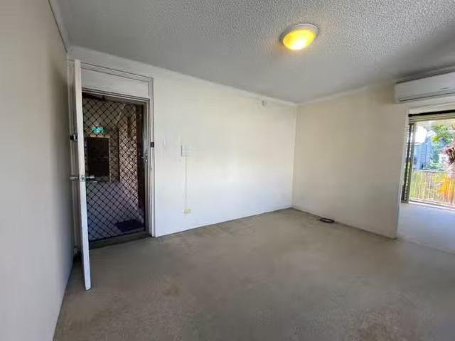 Cheap 13/153 Salisbury Road, Camperdown NSW 2050