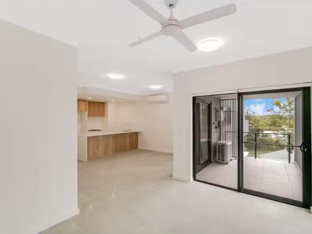 Just in! 13/32 Dry Dock Rd, Tweed Heads South Apartment for re.