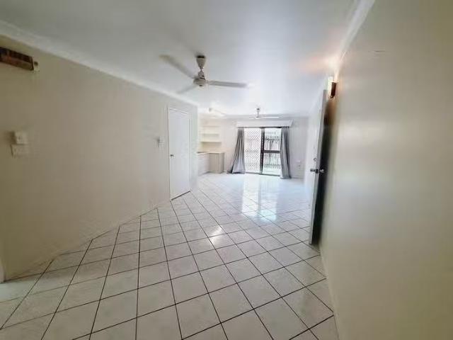 Just in! 13/350 Sheridan Street, Cairns North, QLD 4870