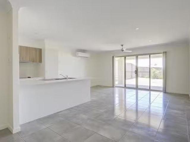 Cheap 1/35 Brookfield Street, Pimpama, QLD 4209