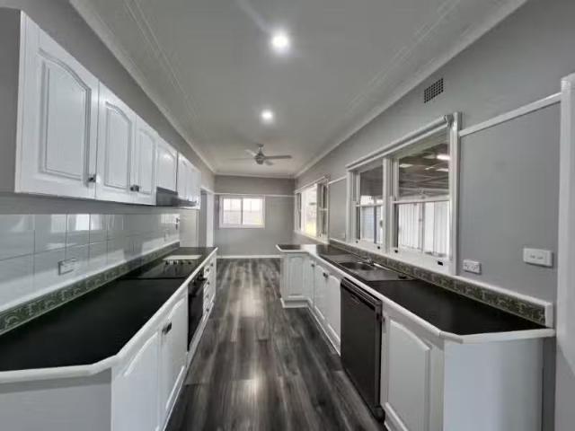 New 135 Maitland Street, Muswellbrook House for rent Listed b.