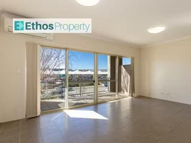 Unique 13/65 The Parkway, Ellenbrook, WA 6069