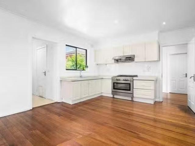 Rental! 1/38 Mcmillan Street, Clayton South, VIC 3169