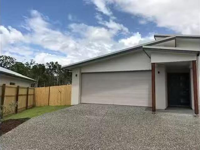 Cozy 1/3 Majella Close, Peregian Springs, QLD 4573