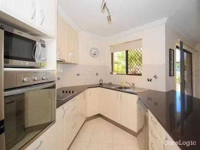 Cheap 1/3 New Street, Urangan, QLD 4655