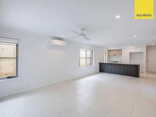 Charming 13 Creaghe Street, Park Ridge, QLD 4125