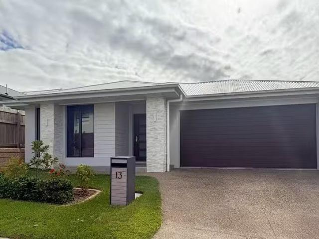 For Rent! 13 Gibson Street, White Rock, QLD 4306
