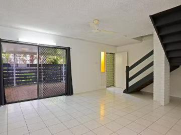 Nice 1/3 Soule Street, Hermit Park, QLD 4812