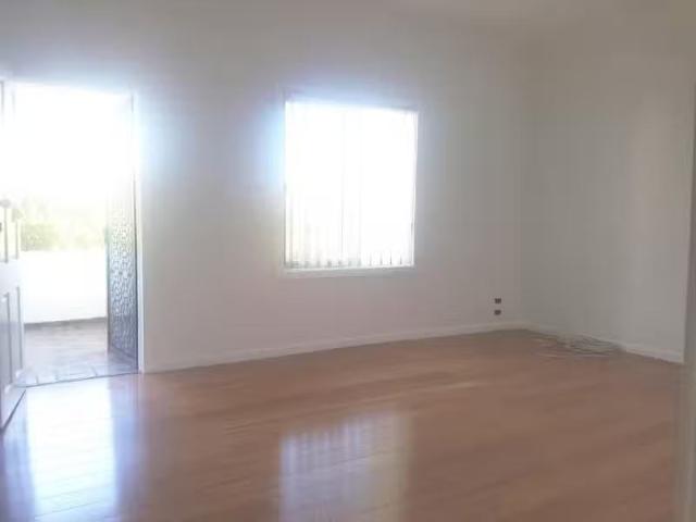 For Rent! 13 The Avenue, CORRIMAL House for rent Listed by Ky.