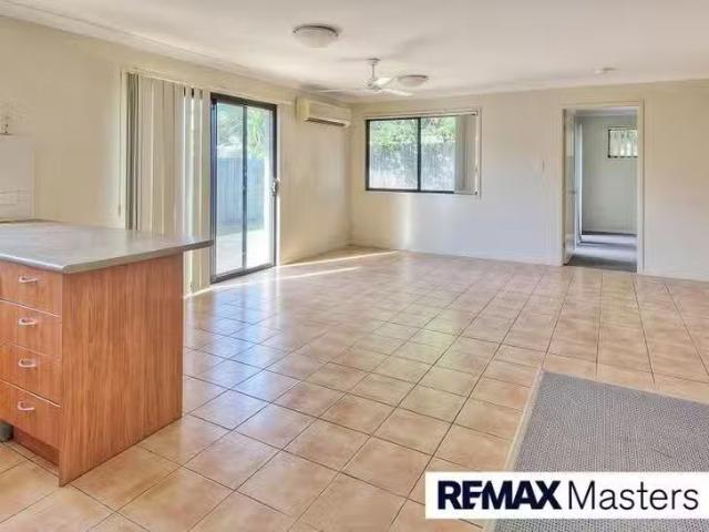 For Rent! 13 Wisdom Way, Crestmead, QLD 4132