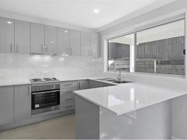 For Rent! 13A Serpentine Crescent, North Balgowlah Apartment f.