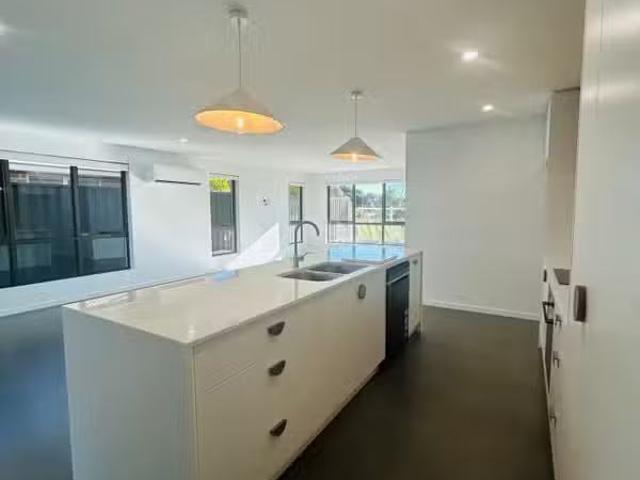 Rental! 1 & 2/270 Westella Drive, TURNERS BEACH, TAS 7315 Ho.
