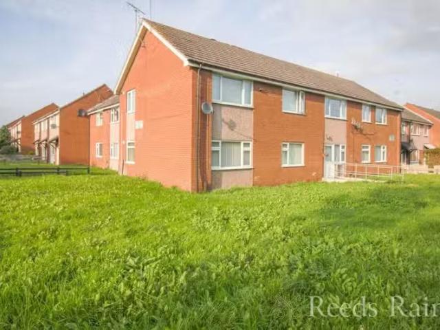 Deal! 1 BA 3 bedroom apartment for rent in Warkworth Court, El.