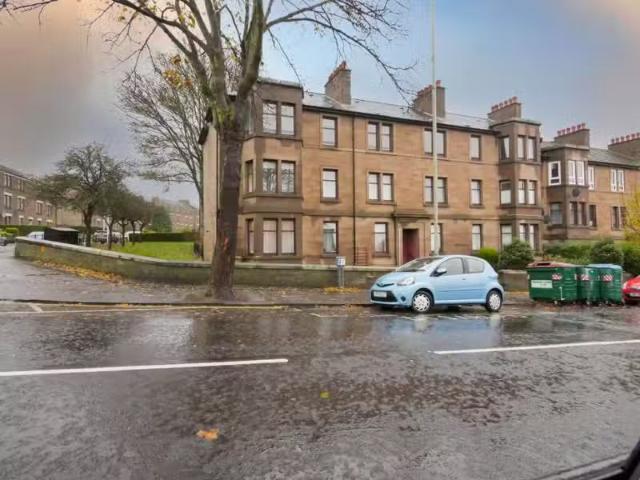 Charming 1 BA 3 bedroom flat for rent in Blackness Avenue, Wes.