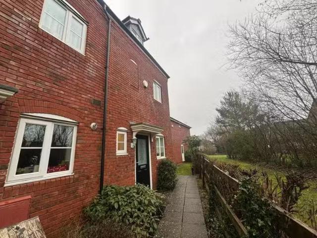 For Rent! 1 BA 3 bedroom house for rent in Manhattan Way, CV4