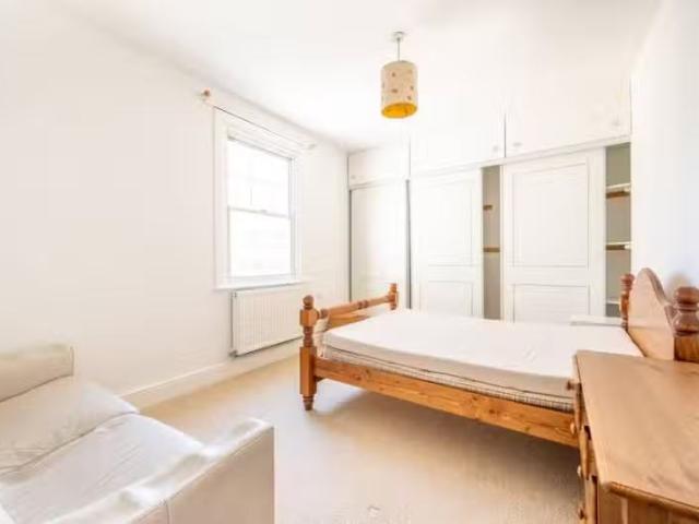 New 1 BA 3 bedroom house for rent in Wise Road, Stratford, Lon.