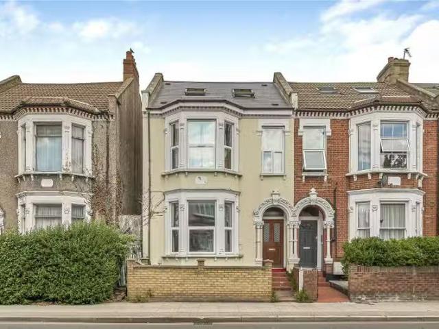 Just in! 1 BA 3 bedroom property to let in Tooting Bec Road, L.