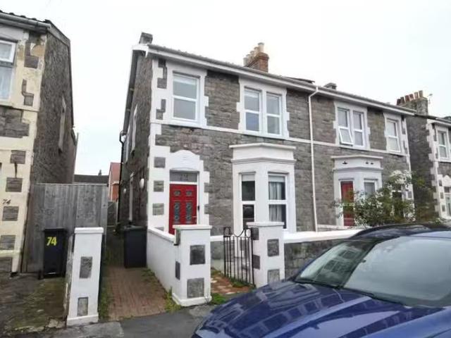 For Rent! 1 BA 3 bedroom semi detached house for rent in Georg.