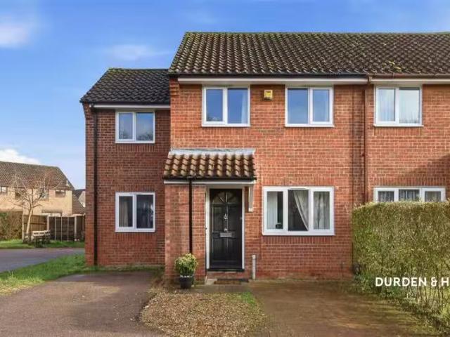 Just in! 1 BA 3 bedroom semi detached house for rent in Langda.