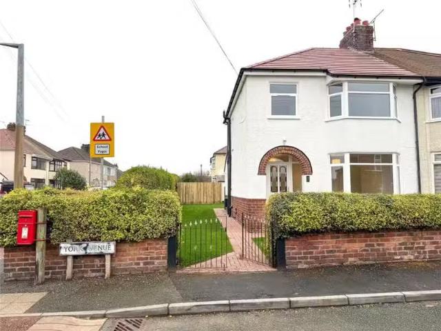 New 1 BA 3 bedroom semi detached house for rent in York Avenue.