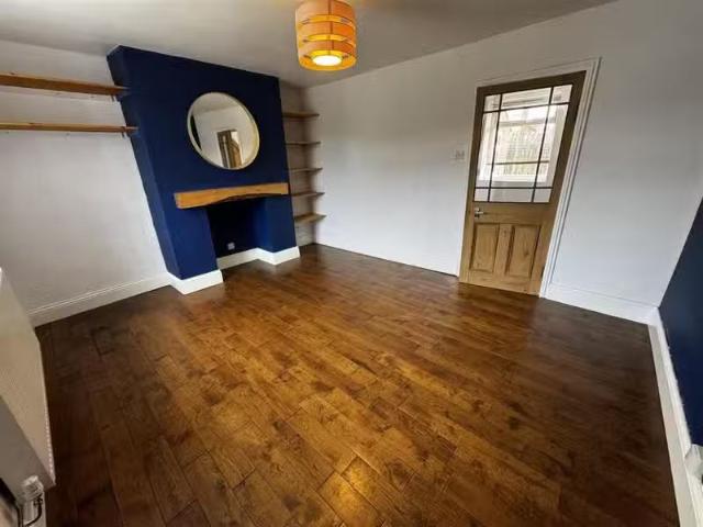 Unique 1 BA 3 bedroom terraced house for rent in Durham Terrac.