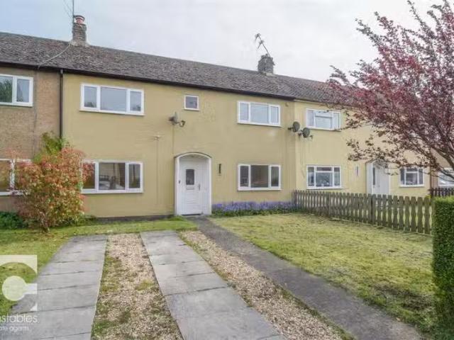 Unique 1 BA 3 bedroom terraced house for rent in Ringway, Nest.