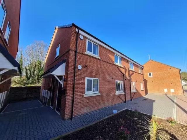 Nice 1 BA 1 bedroom apartment for rent in Thompson Terrace, As.