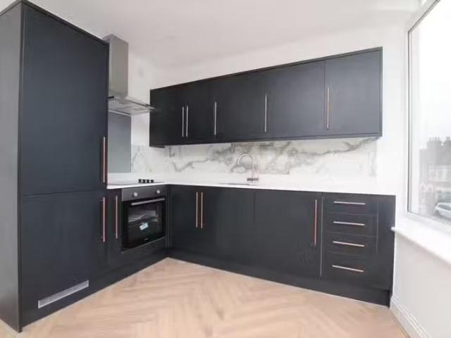 Charming 1 BA 1 bedroom apartment for rent in Bains Apartments.