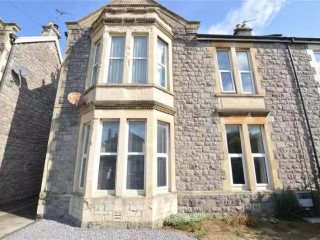 For Rent! 1 BA 1 bedroom apartment for rent in Charlton Road.