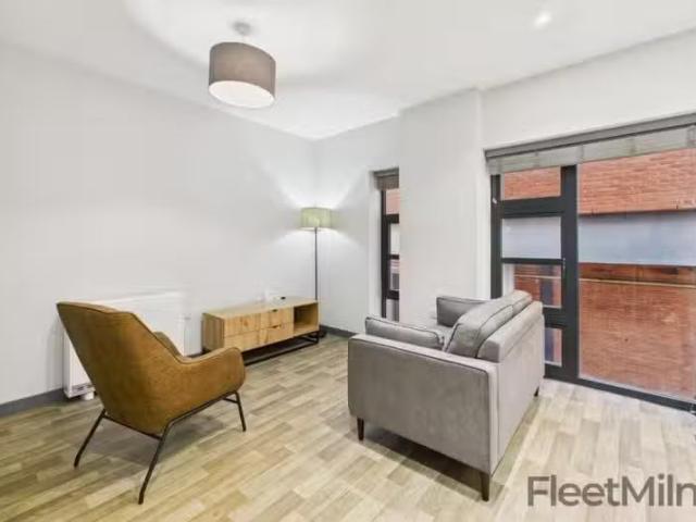 Nice 1 BA 1 bedroom apartment for rent in Lock House, Lionel S.