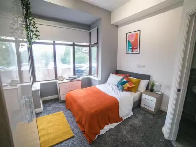 For Rent! 1 BA 1 bedroom house share for rent in George Road.