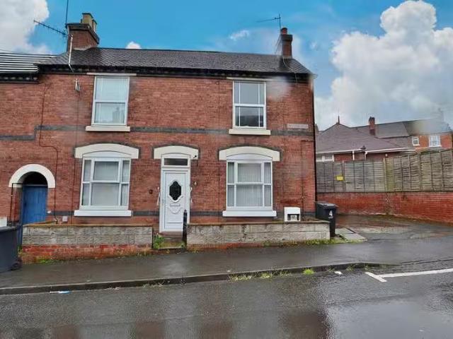 Just in! 1 BA 1 bedroom house share for rent in Valley Road, S.