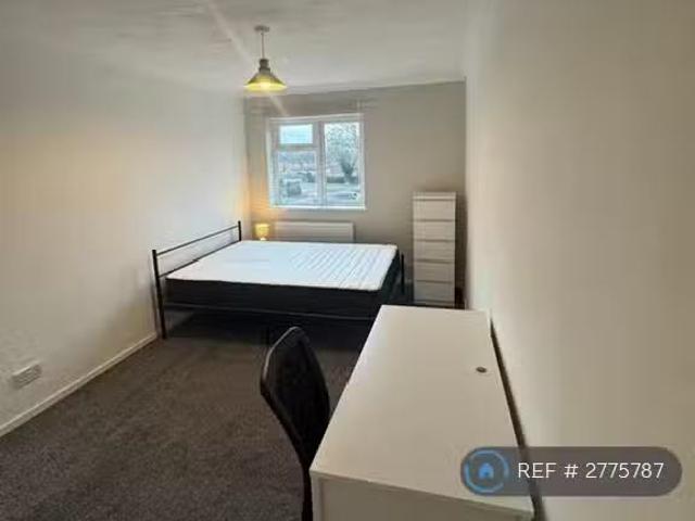 Rental! 1 BA 1 bedroom house share for rent in Wishaw Close, R.