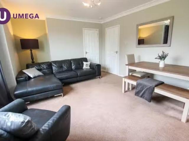Unique 1 BA 2 bedroom apartment for rent in Forrester Park Gro.