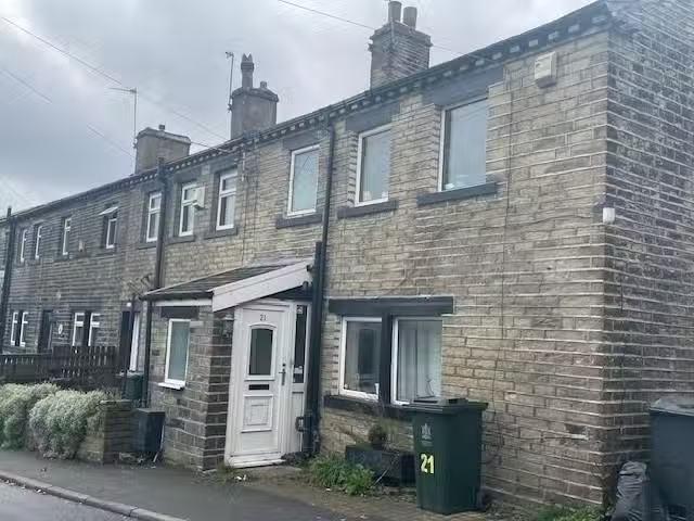 Charming 1 BA 2 bedroom cottage for rent in Yews Green, Clayto.
