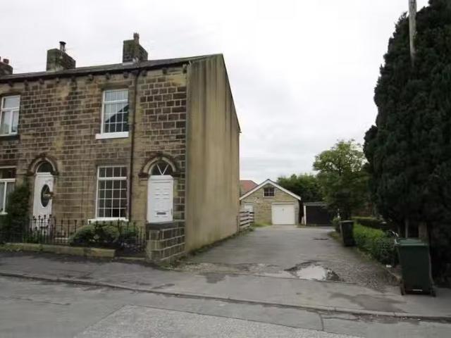 Rental! 1 BA 2 bedroom end of terrace house for rent in East P.