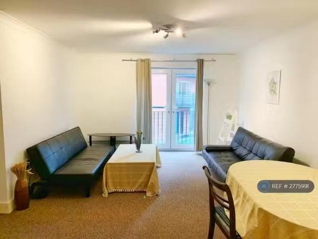 New 1 BA 2 bedroom flat for rent in Edward Street, Birmingham.