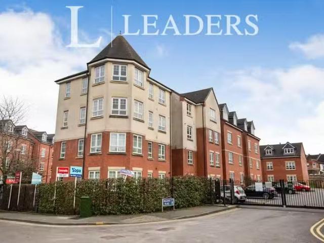 Cheap 1 BA 2 bedroom flat for rent in Wallwin Place, CV34