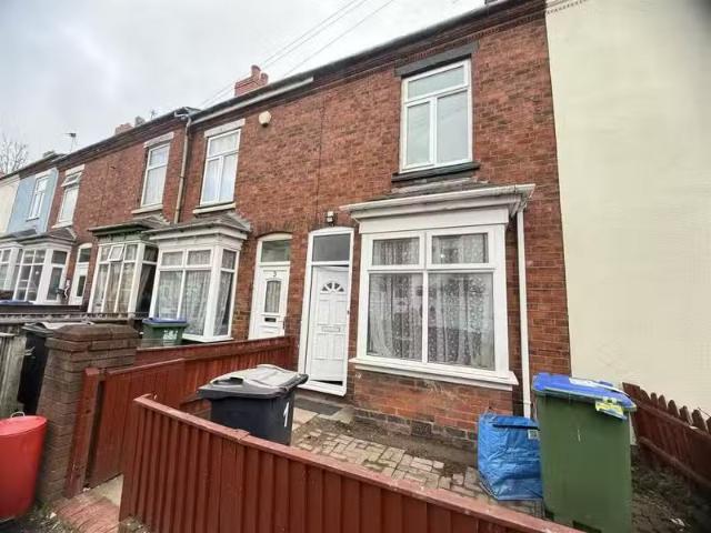 Charming 1 BA 2 bedroom terraced house for rent in Burlington.