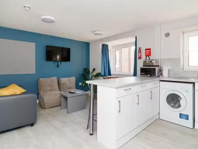 New 1 BA 4 bedroom apartment for rent in College Court, Colleg.