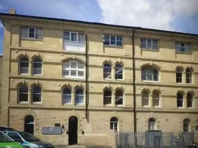 Nice 1 BA Studio flat for rent in 55 57 Stallard Street 5.