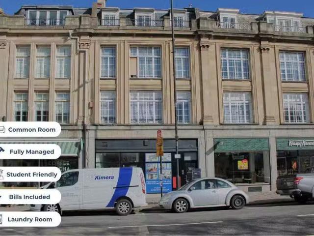 Cozy 1 BA Studio flat for rent in College Green, Bristol, BS1